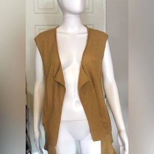 Robbi & Nikki Drapey Open Front Long Vest One Size